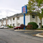 15MOTEL 6