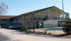 6MOTEL 6