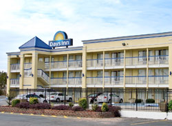 DAYS INN AIRPORT