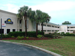 DAYS INN3