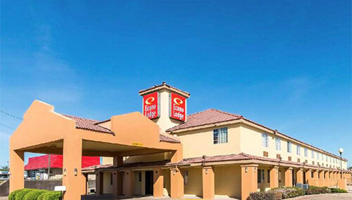 ECONO LODGE13