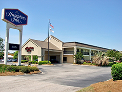 HAMPTON INN