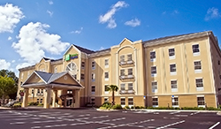 HOLIDAY INN EXPRESS EAST