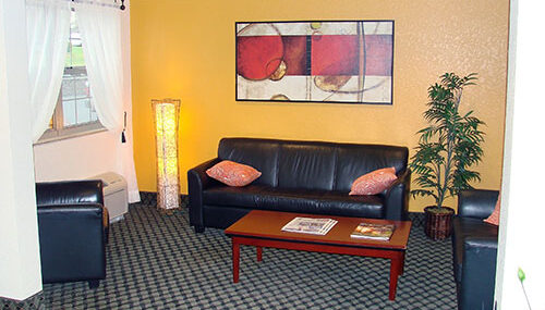 MICROTEL INN & SUITES4