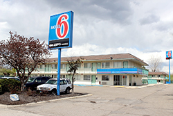 MOTEL 6 EAST