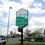 QUINCY INN & SUITES
