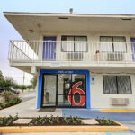 31MOTEL 6