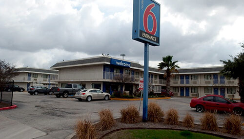 36MOTEL 6