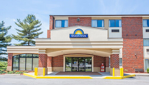 DAYS INN13