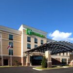 HOLIDAY INN AIRPORTHOLIDAY INN AIRPORT