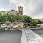 MOTEL 6 NORTHWEST1