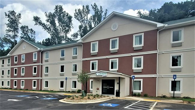 Savannah Suites – Atlanta Airport / College Park GA